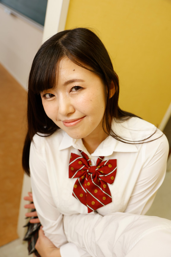 君のことが前から大好きでした！抱き心地よさそうなあの子からまさかの告白！もちろん勃起して、思う存分そのカラダをいただきました！ 菊池まや