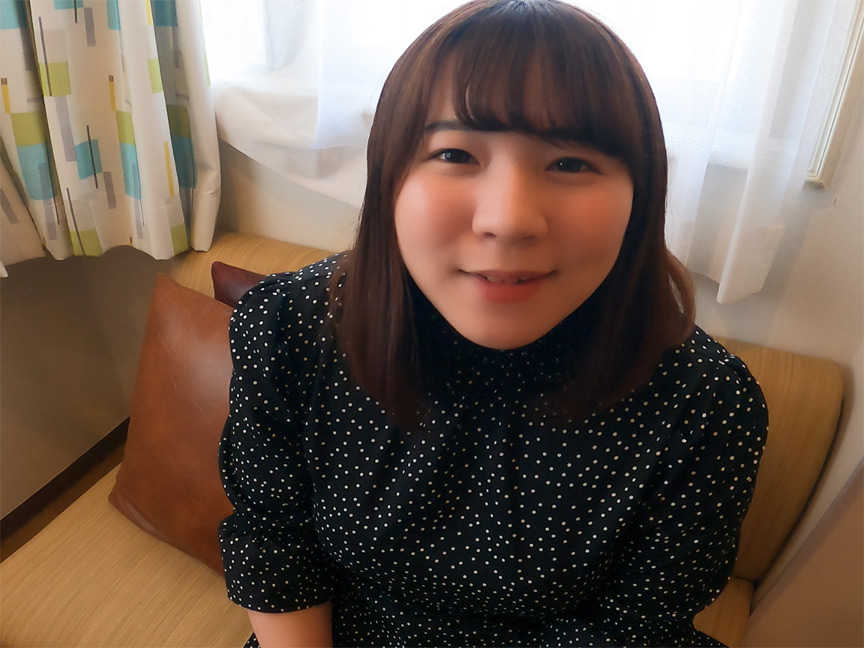 GカップふんわりチョイS現役女子大生に腹パンチ＆イラマチオ
