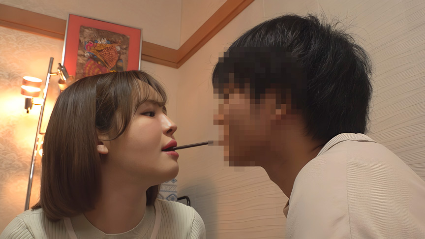 絶対にヒミツだからね？終電を逃した巨乳妻を男友達の部屋へとご招待！！ ちょっとエッチな王様ゲームをしたらノリノリになり旦那のことを忘れちゃって…