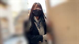 めぐみちゃんが足で攻めたり手コキ足コキ、あんりちゃんと一緒に敏感M男を脚で責める