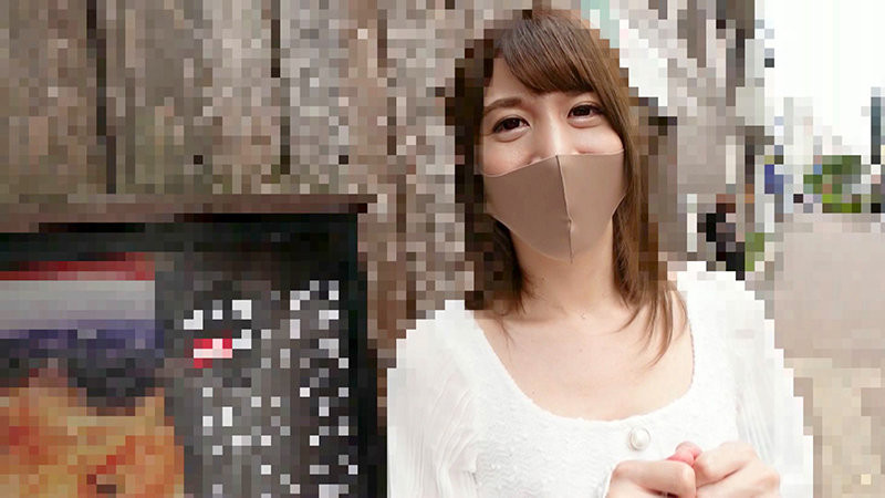 タチもネコもイケるド変態ニューハーフさんは現役介護士。自ら応募して来て突いて突かれて潮吹きまくり狂想曲。