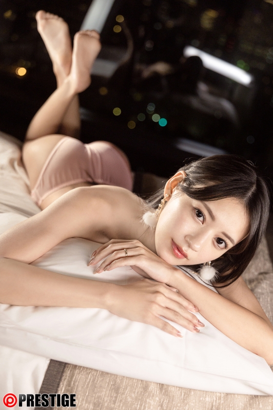部下の若妻と背徳不倫。禁断中出し小旅行。 八掛うみ【限定特典映像15分付き】